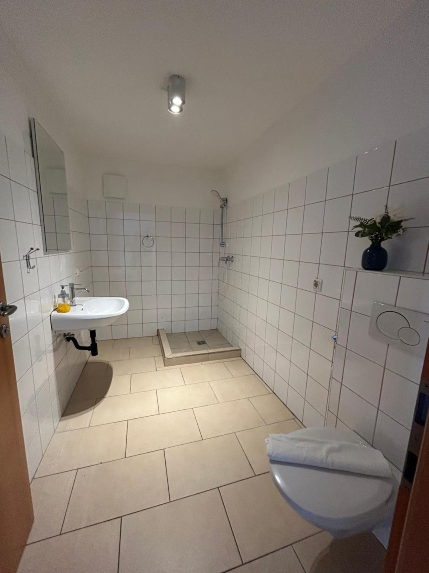 Economy Adler Apartment โกลลิง อันแดร์ ซัลซาค ภายนอก รูปภาพ